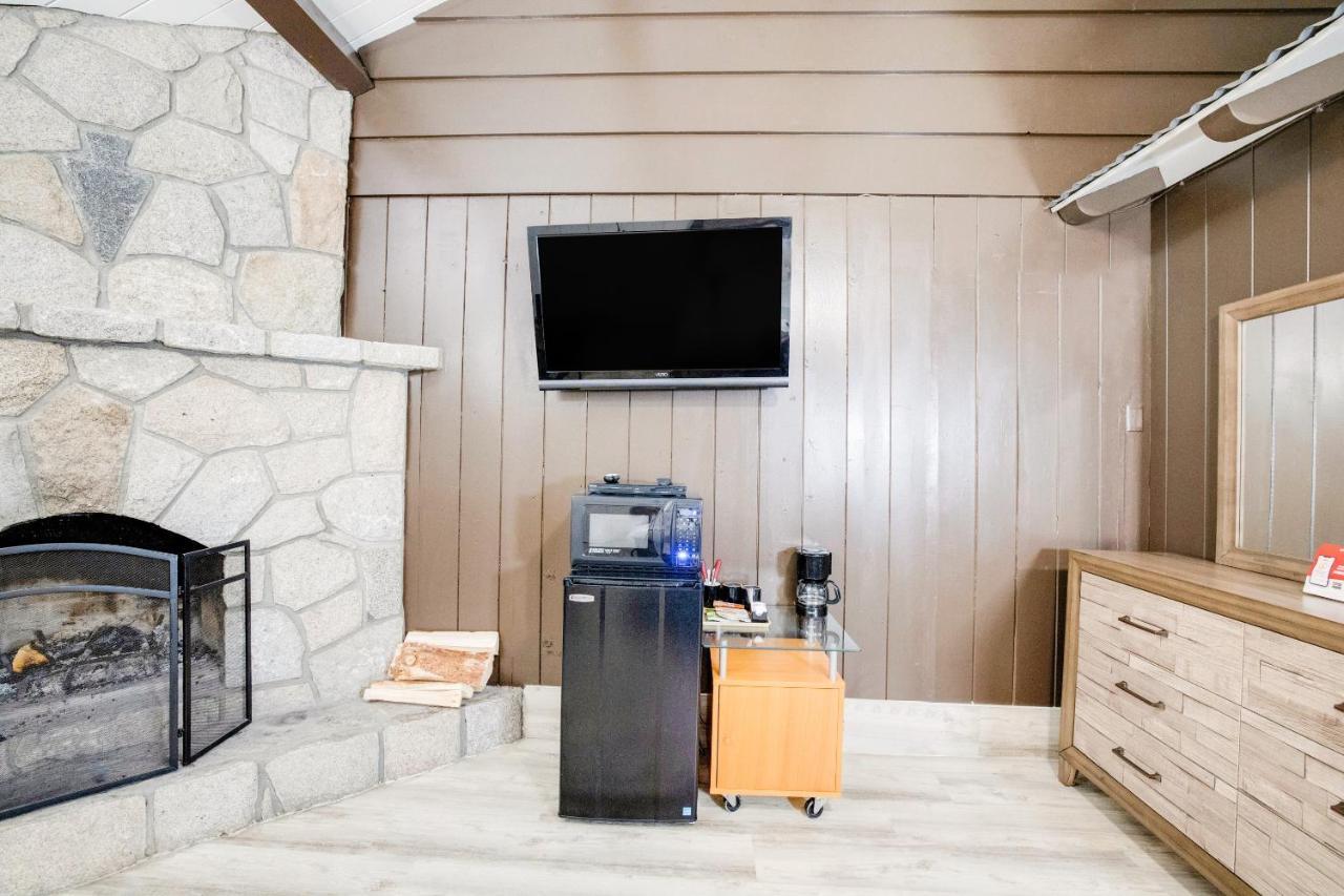 Arrowhead Tree Top Lodge Lake Arrowhead Eksteriør bilde