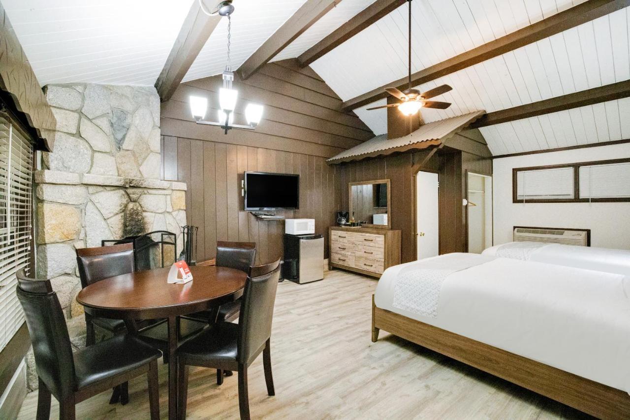 Arrowhead Tree Top Lodge Lake Arrowhead Eksteriør bilde